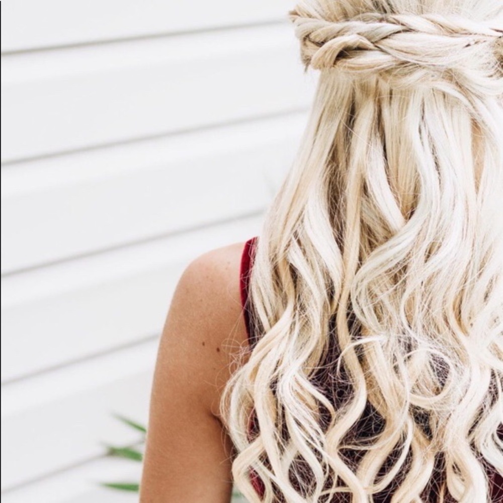 Clip in hair extensions